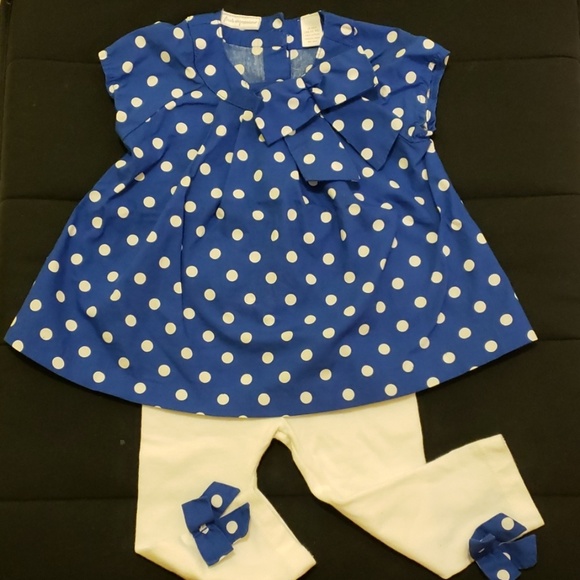First Impressions Other - First Impressions baby girl outfit
